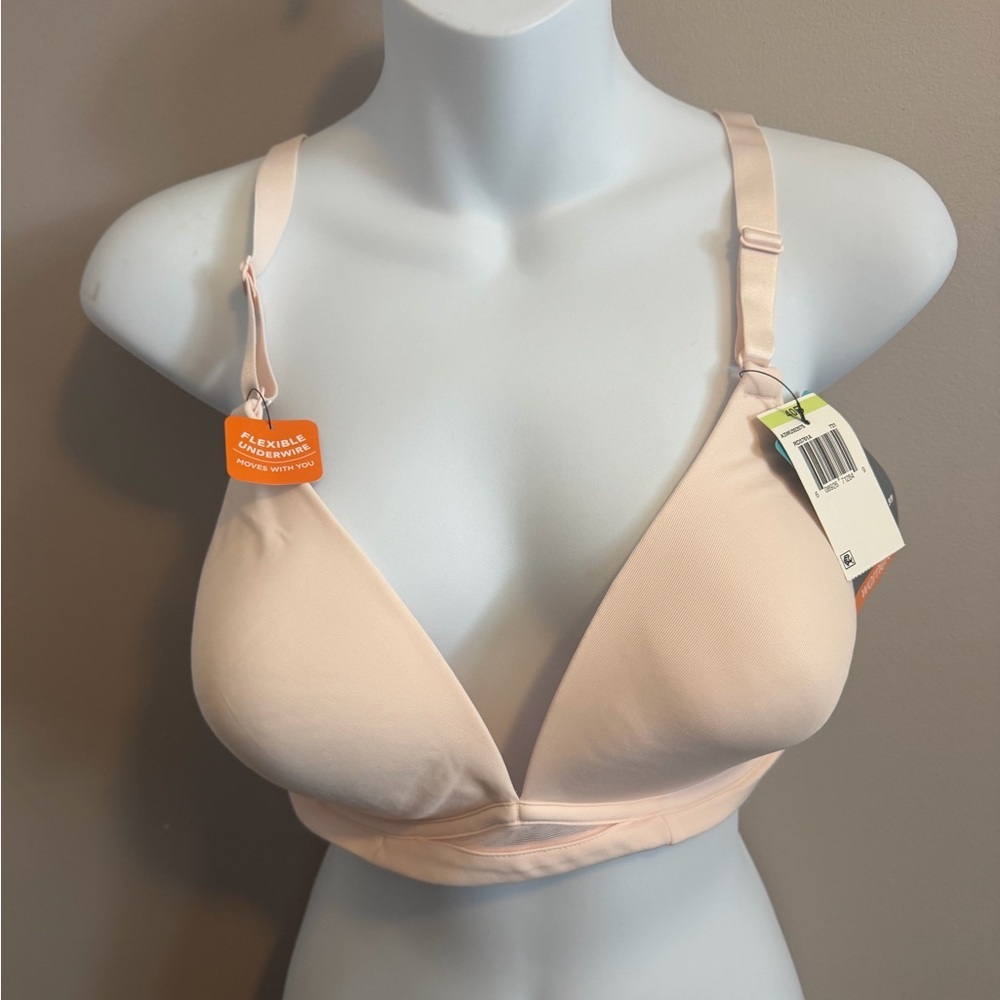 Warner’s Toasted Almond Flex Revolution Contour Bra 40B